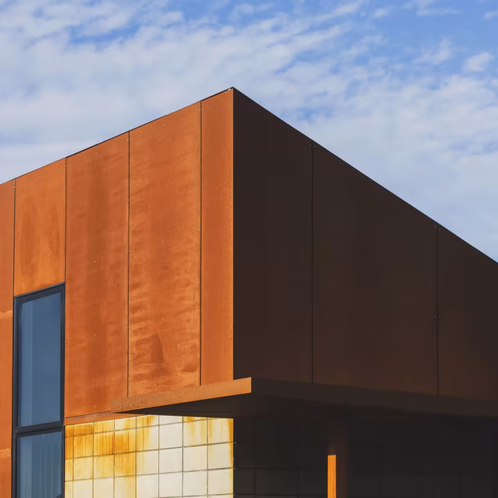 <img alt="Drayton - Mt Pleasant home with corten steel and dark timber forms, Christchurch (Site Architecture)" src="/images/s/i/t/e/-/site-architecture-drayton-drive2-0eff3c4f.webp?description" width="2560" height="1706" />