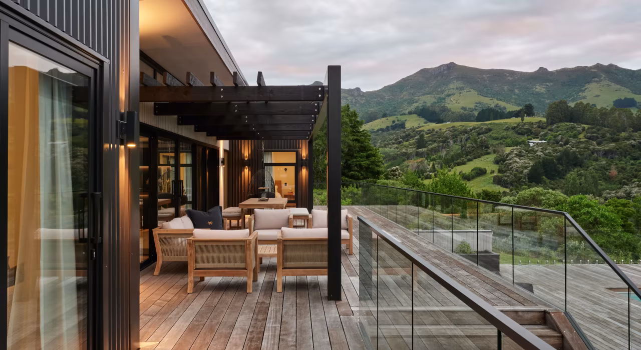 <img alt="South-western deck at Akaroa Pentref. Outdoor living with harbour and hillviews at dusk, Site Architecture residential design." src="/images/s/o/u/t/h/south-western-deck-akaroa-pentref-site-architecture-srp-d887d118.webp" width="4000" height="3000" />